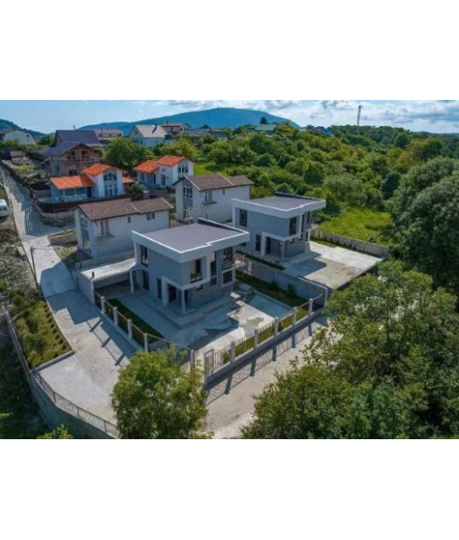 Дом 181,6 м2; Земельный участок 350 м2